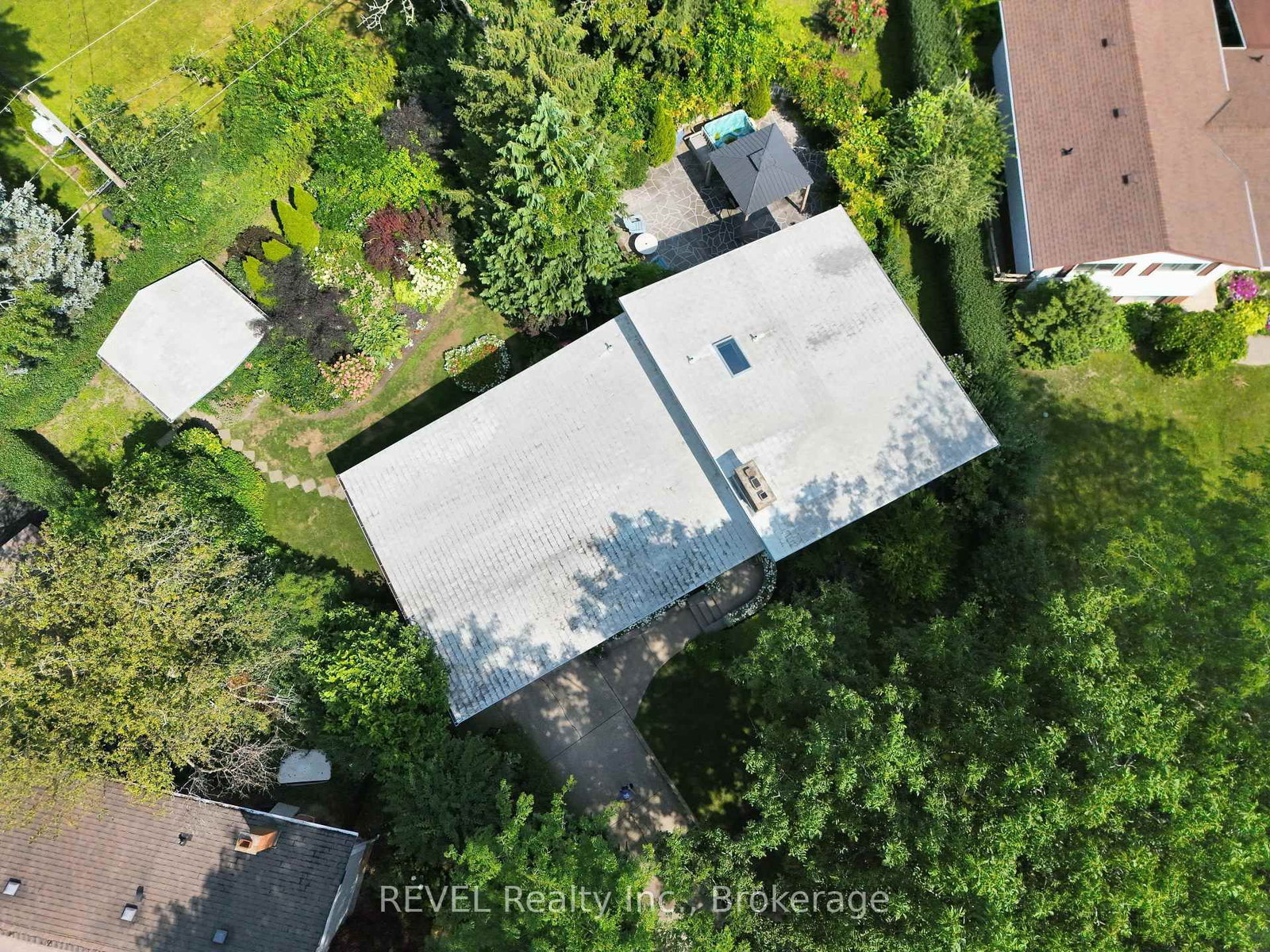 7 Glenayr Place • St. Catharines, ON photo 49