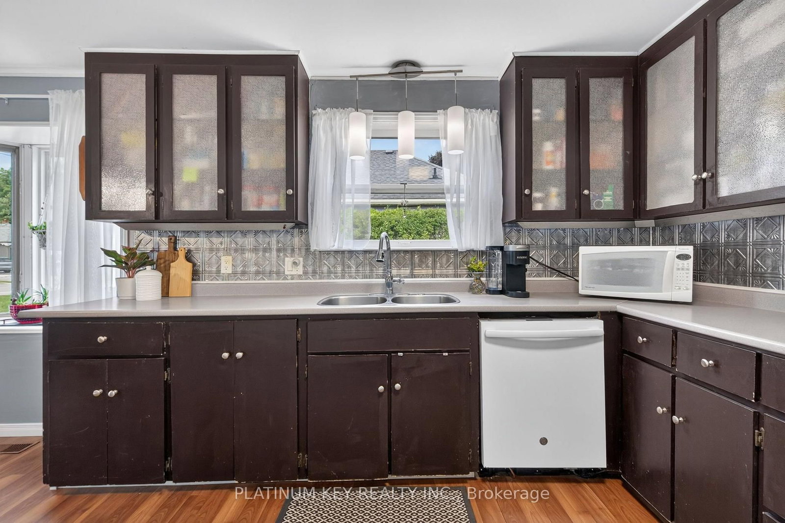 422 Metcalfe Street W • Strathroy-Caradoc, ON photo 13