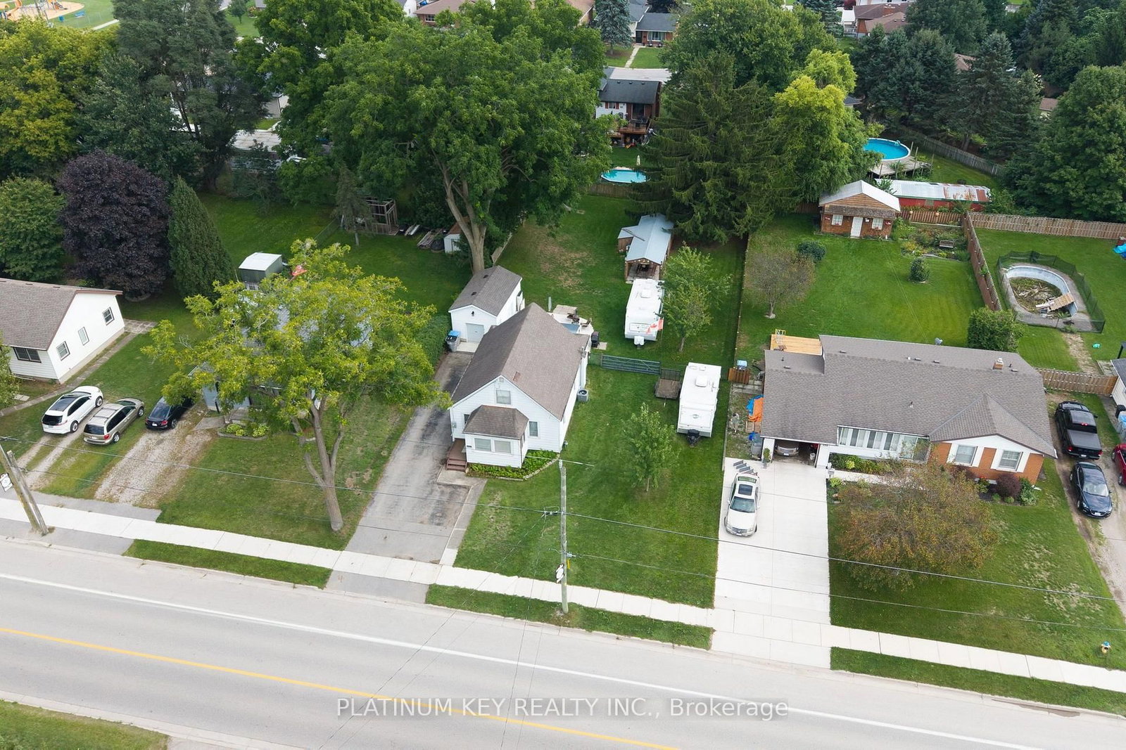 422 Metcalfe Street W • Strathroy-Caradoc, ON photo 37