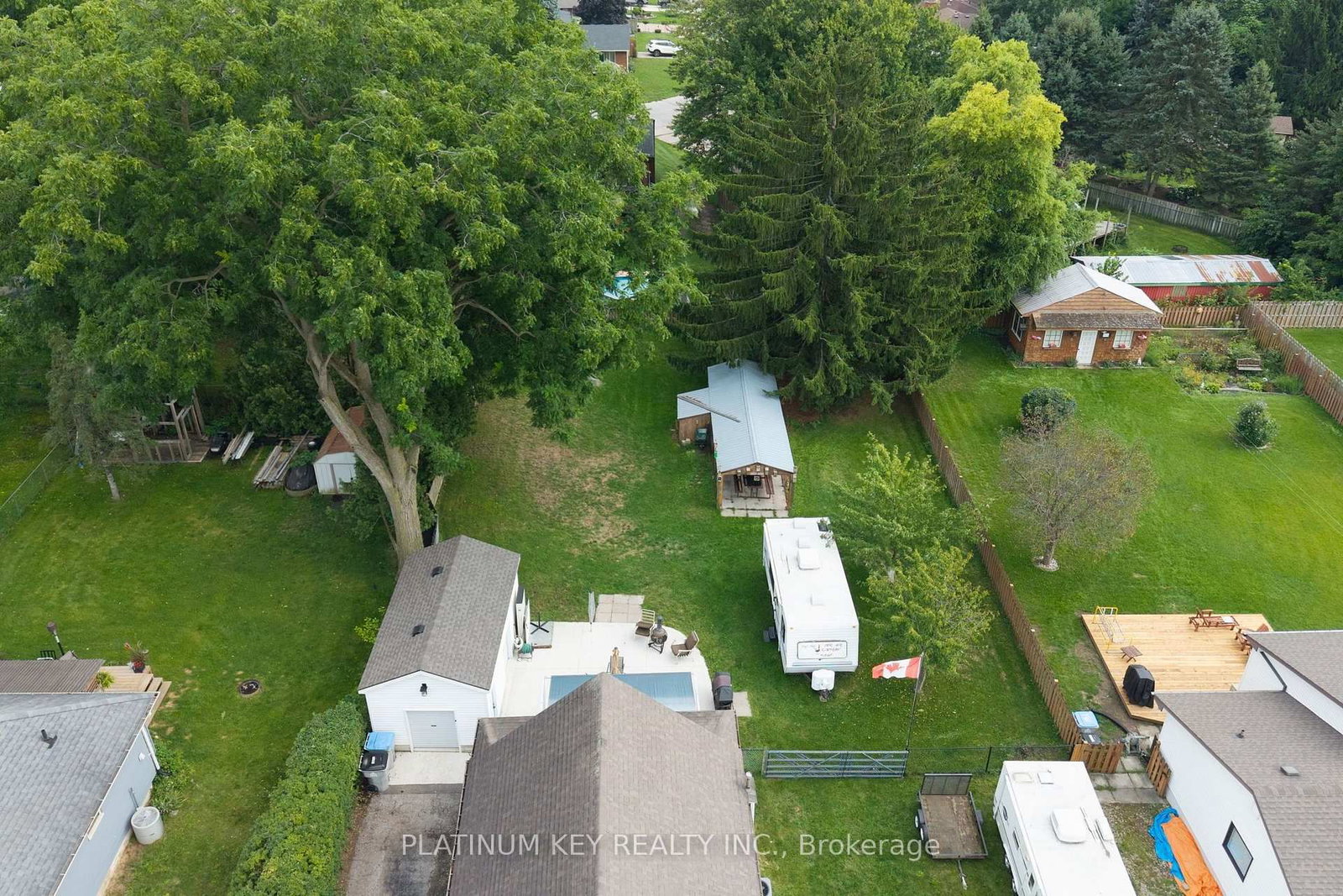 422 Metcalfe Street W • Strathroy-Caradoc, ON photo 38