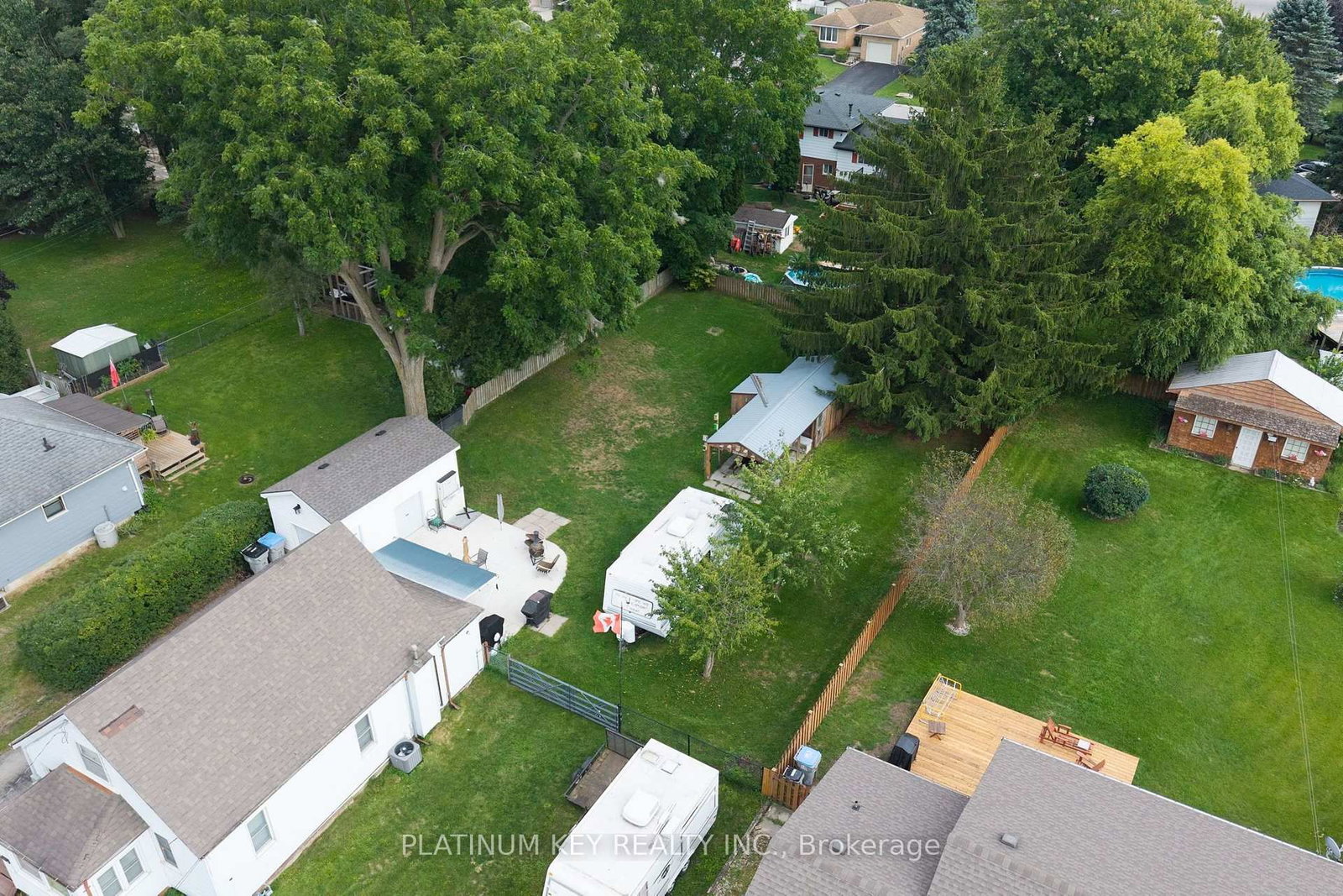 422 Metcalfe Street W • Strathroy-Caradoc, ON photo 39