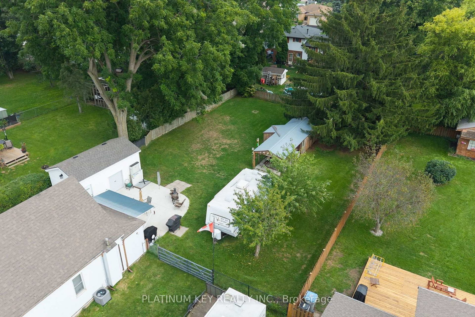 422 Metcalfe Street W • Strathroy-Caradoc, ON photo 40
