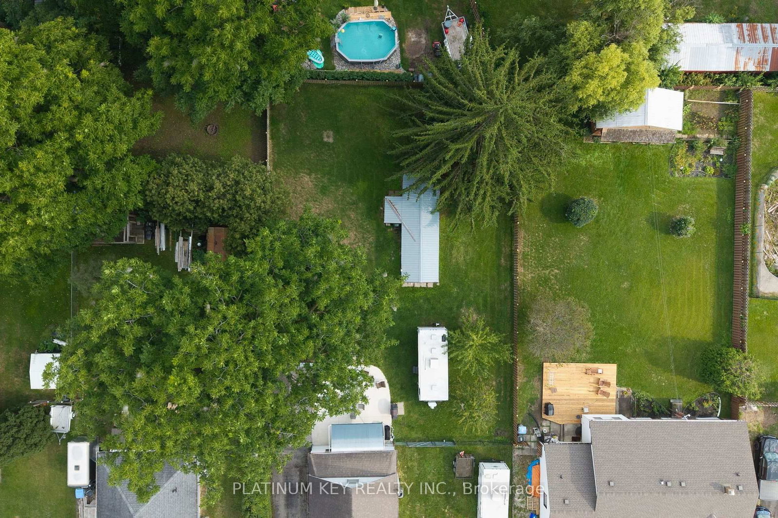 422 Metcalfe Street W • Strathroy-Caradoc, ON photo 43
