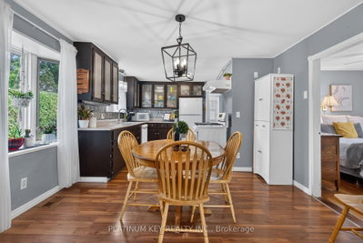 422 Metcalfe Street W • Strathroy-Caradoc, ON photo 8