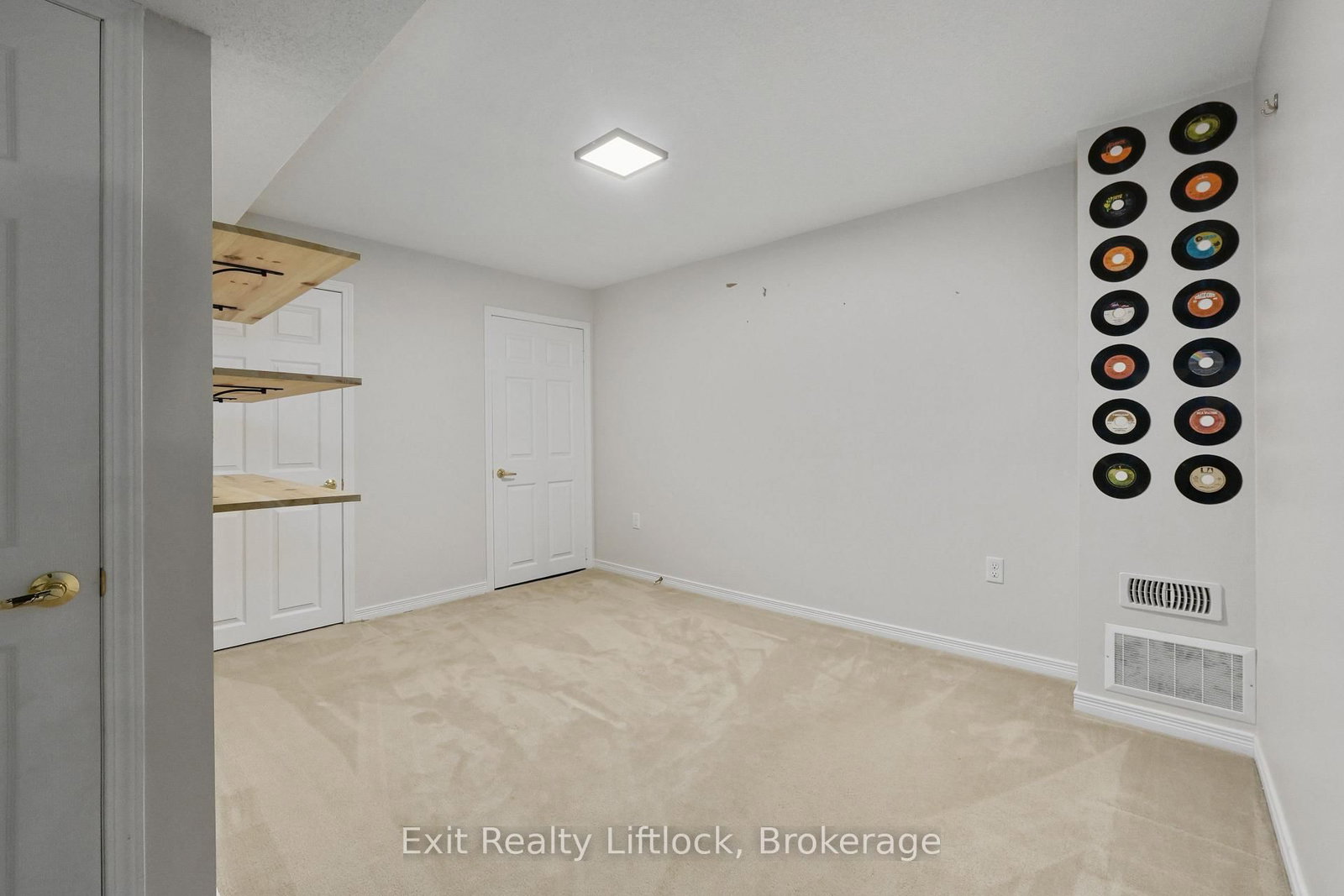 629 Tully Crescent • Peterborough, ON photo 33