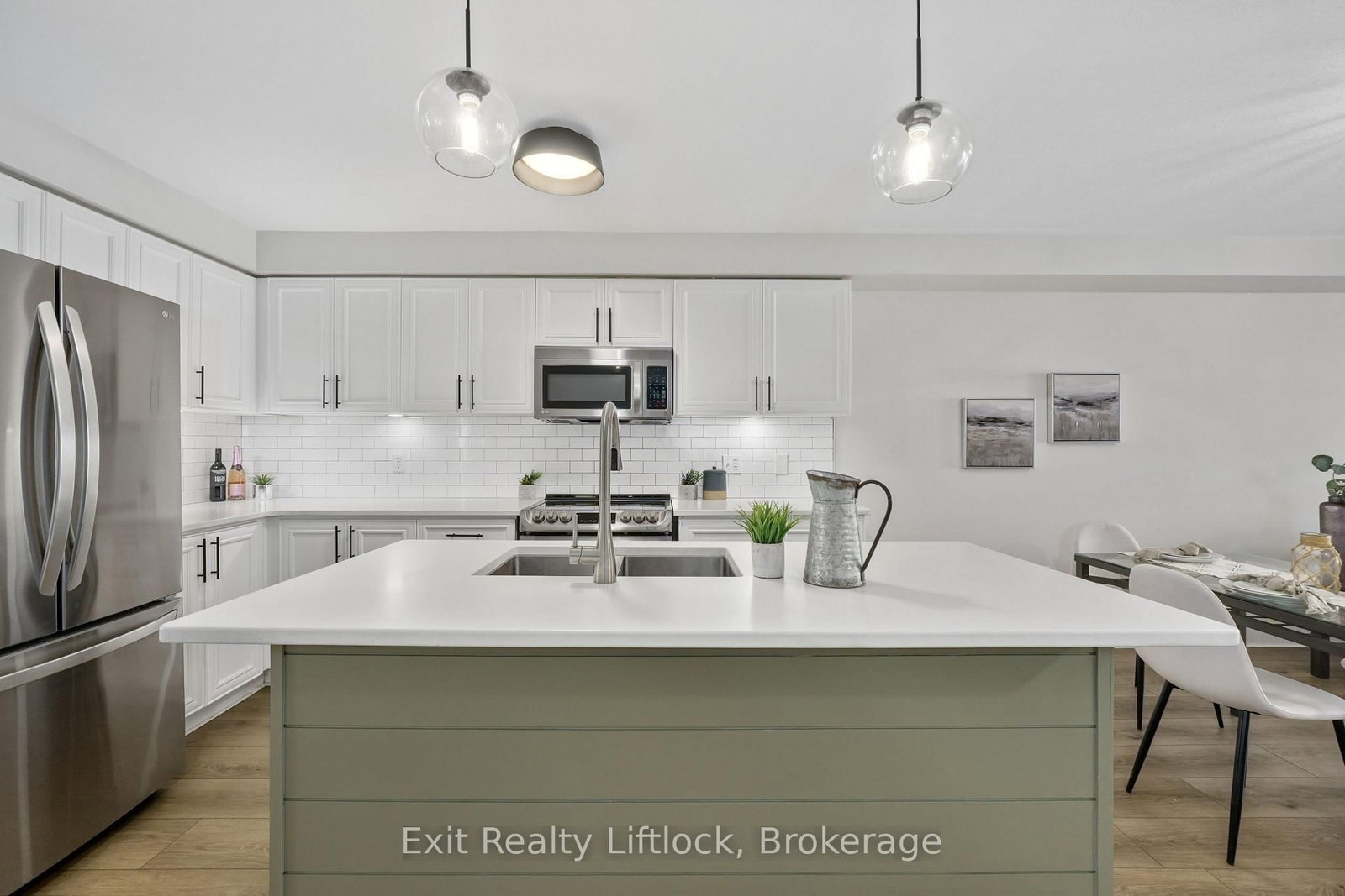 629 Tully Crescent • Peterborough, ON photo 6