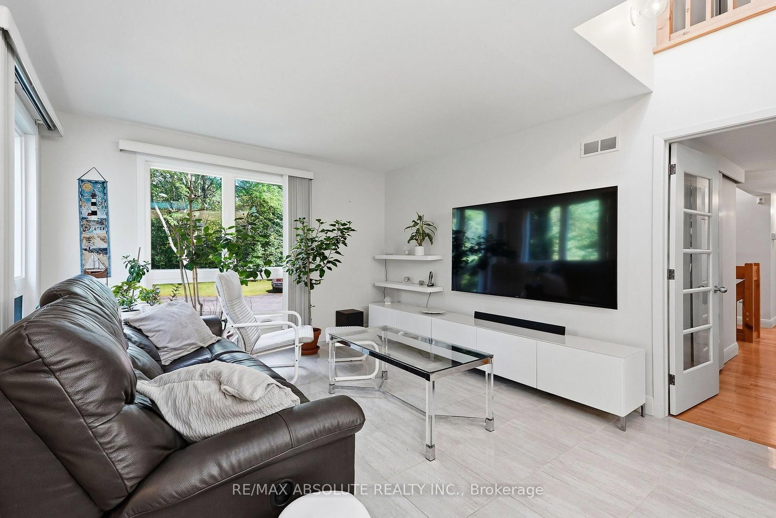 1645 Royal Orchard Drive • Ottawa, ON photo 13