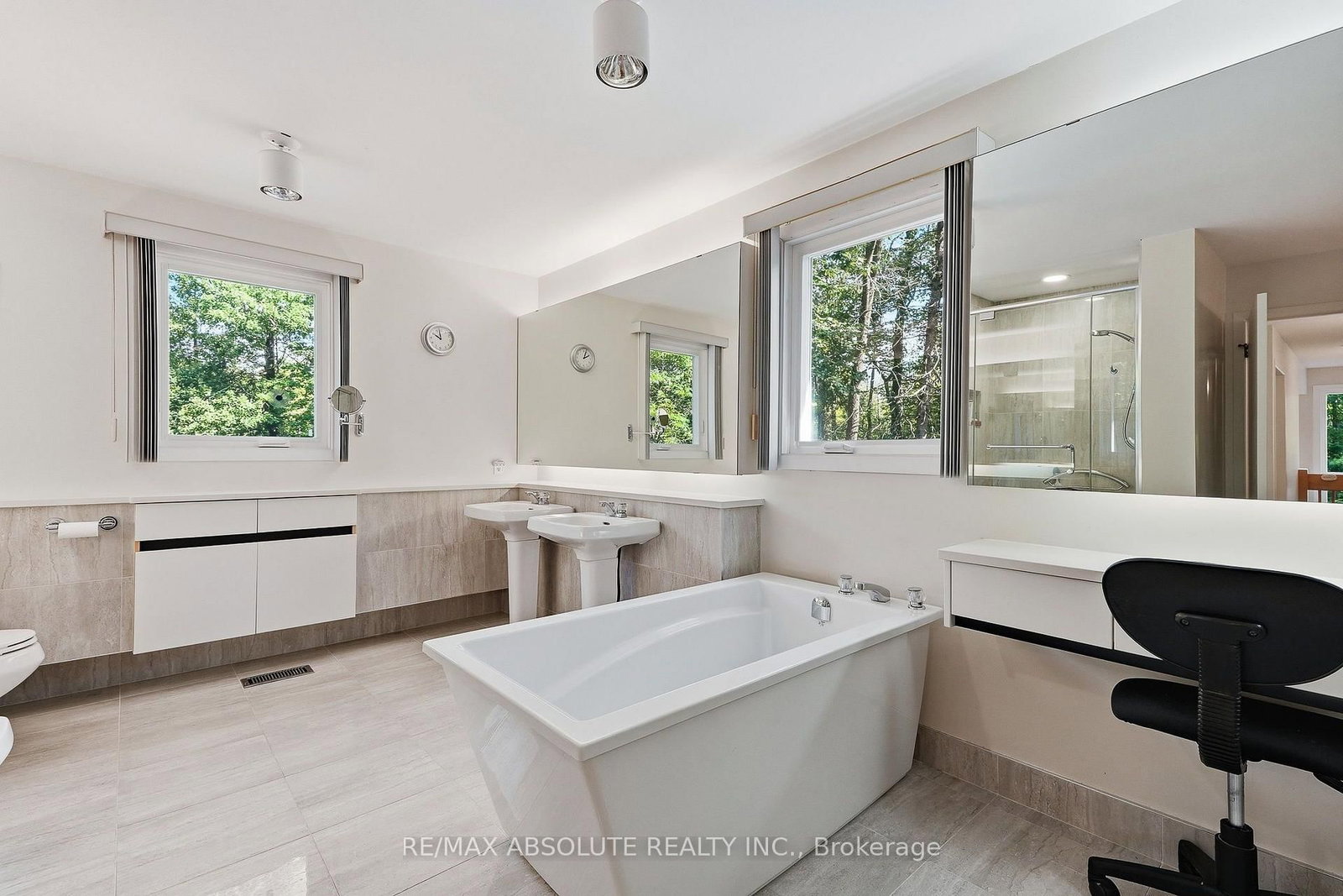 1645 Royal Orchard Drive • Ottawa, ON photo 28