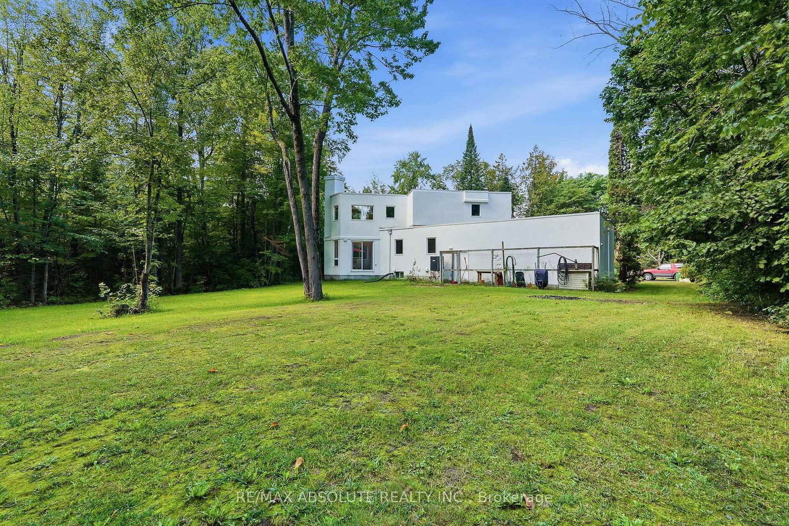 1645 Royal Orchard Drive • Ottawa, ON photo 39