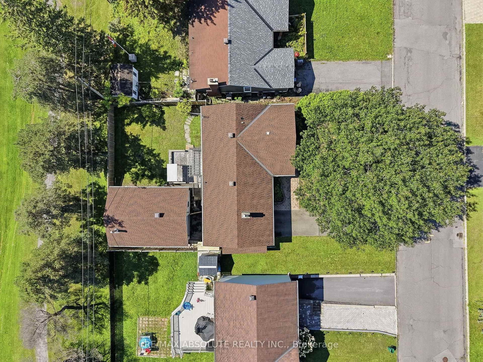 346 Galloway Drive • Orleans, ON photo 35