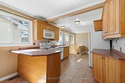 346 Galloway Drive • Orleans, ON photo 9