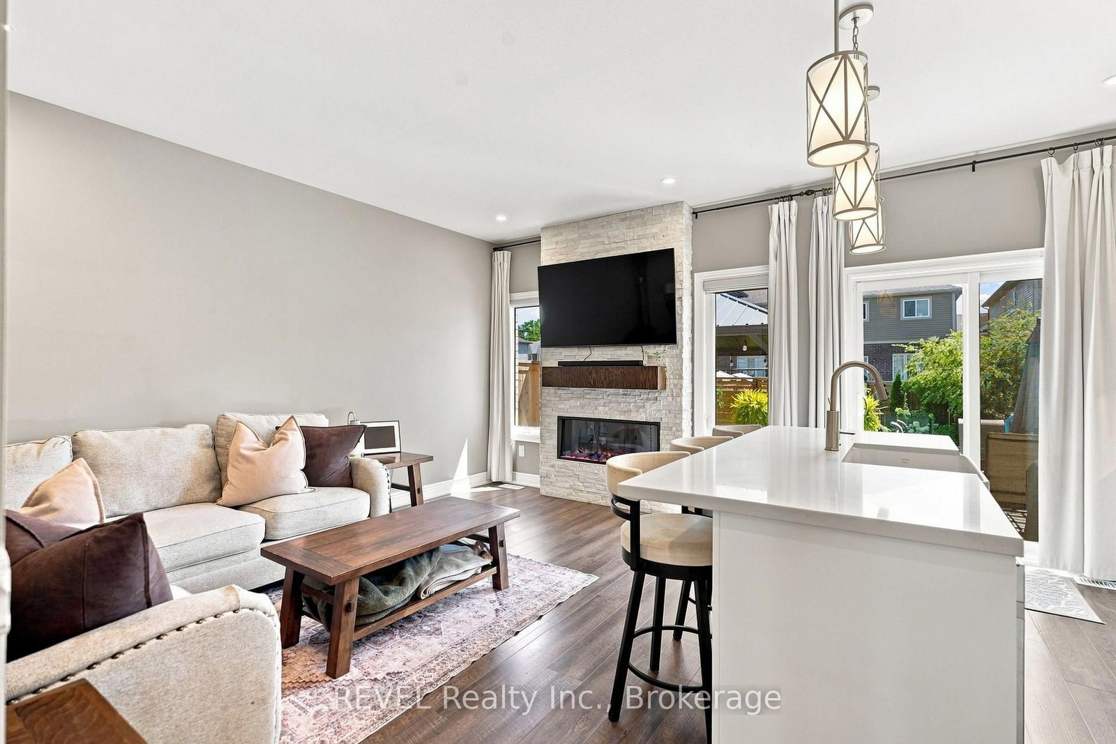 136 Acacia Road • Pelham, ON photo 7