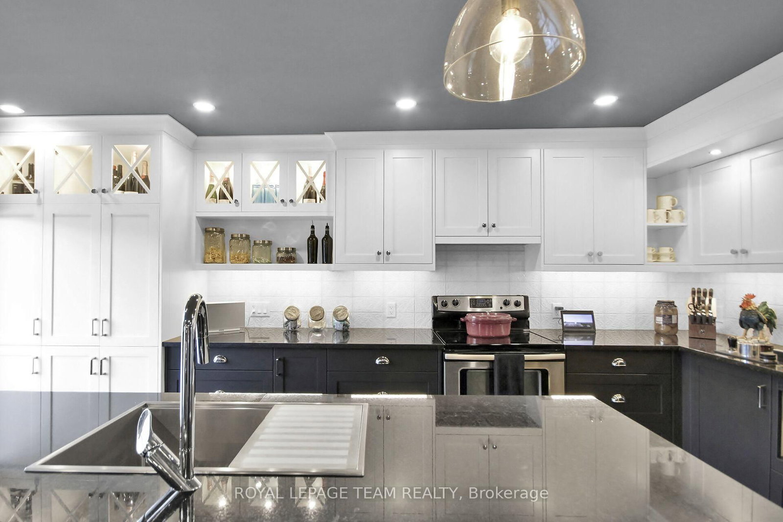 4448 Harper Avenue • #7 • Ottawa, ON photo 5
