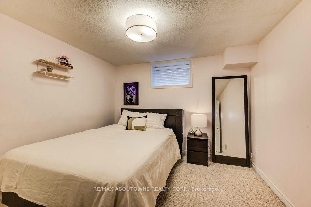 12 BROCK Street • Guelph, ON photo 18