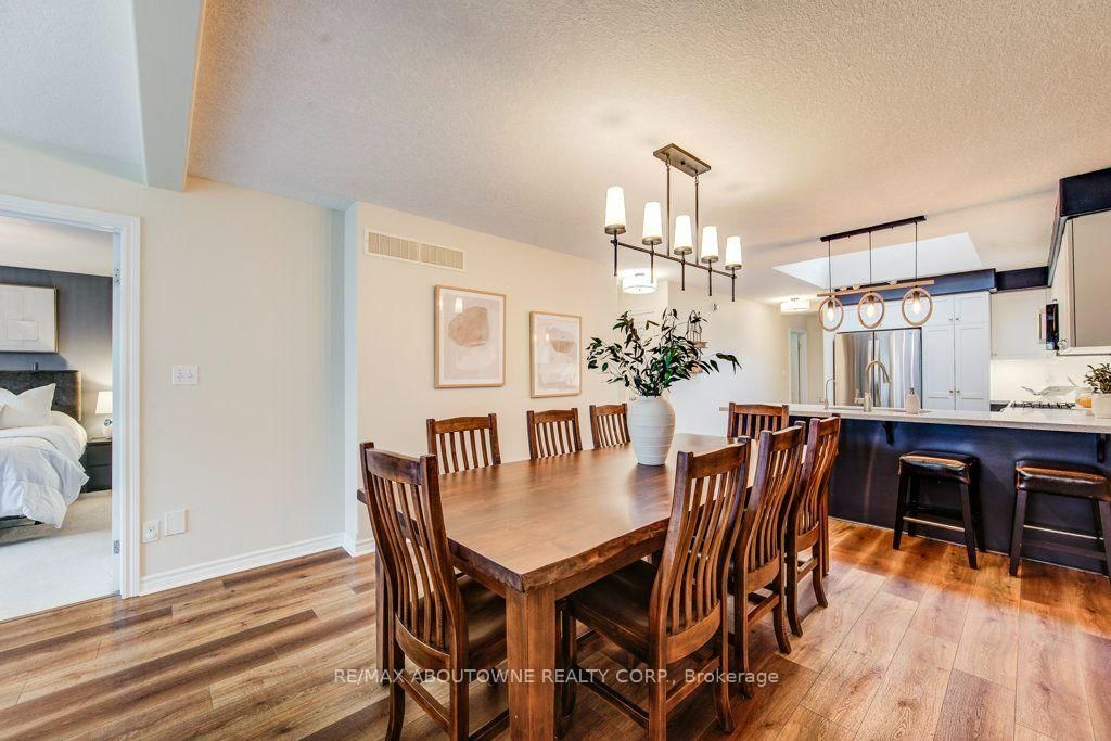 12 BROCK Street • Guelph, ON photo 6