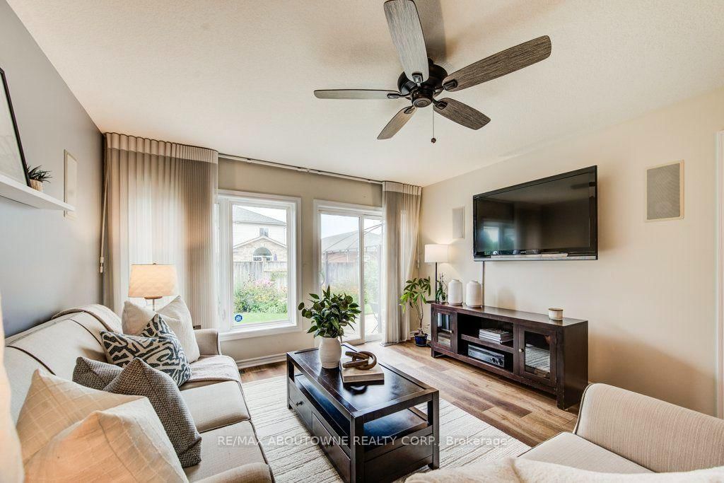 12 BROCK Street • Guelph, ON photo 8