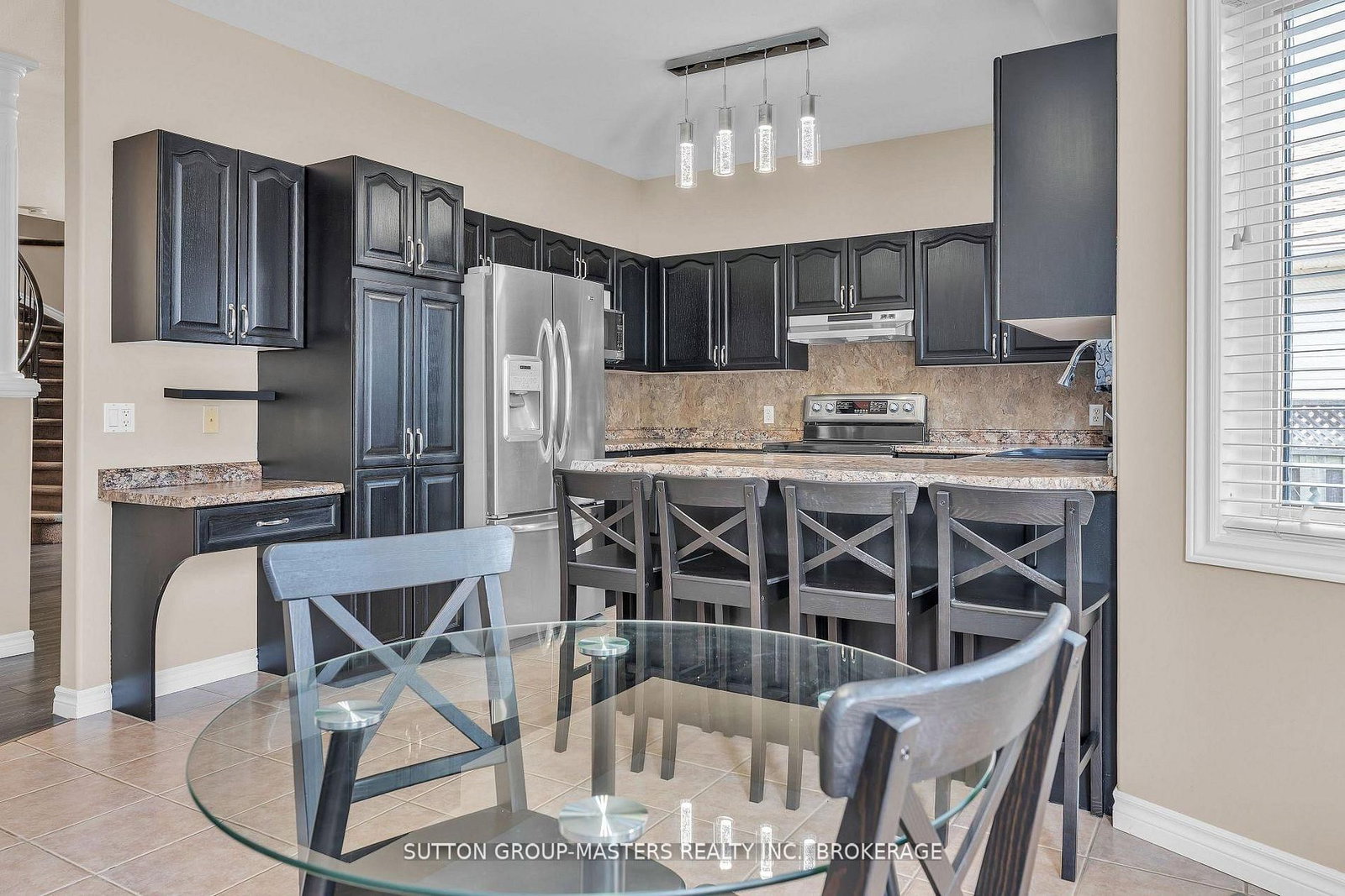 384 Emerald Street • Kingston, ON photo 11