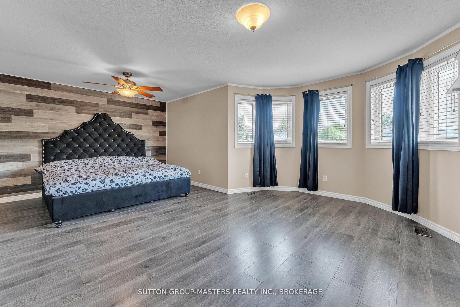 384 Emerald Street • Kingston, ON photo 20