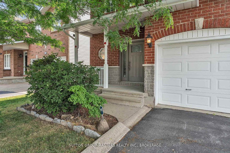 384 Emerald Street