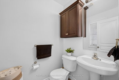 947 Silverfox Crescent E • London North, ON photo 8