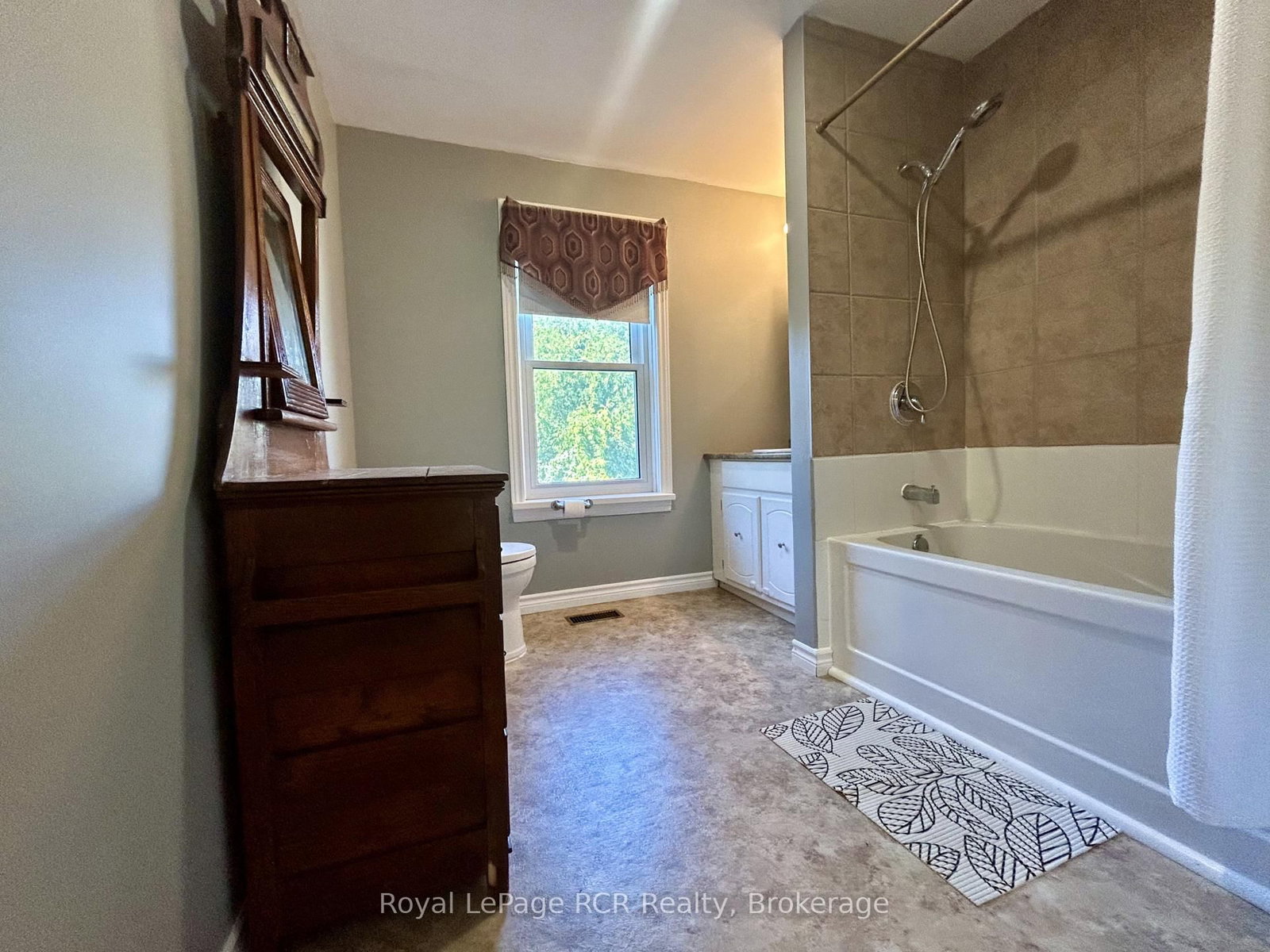 962 7th Avenue E • Owen Sound, ON photo 15