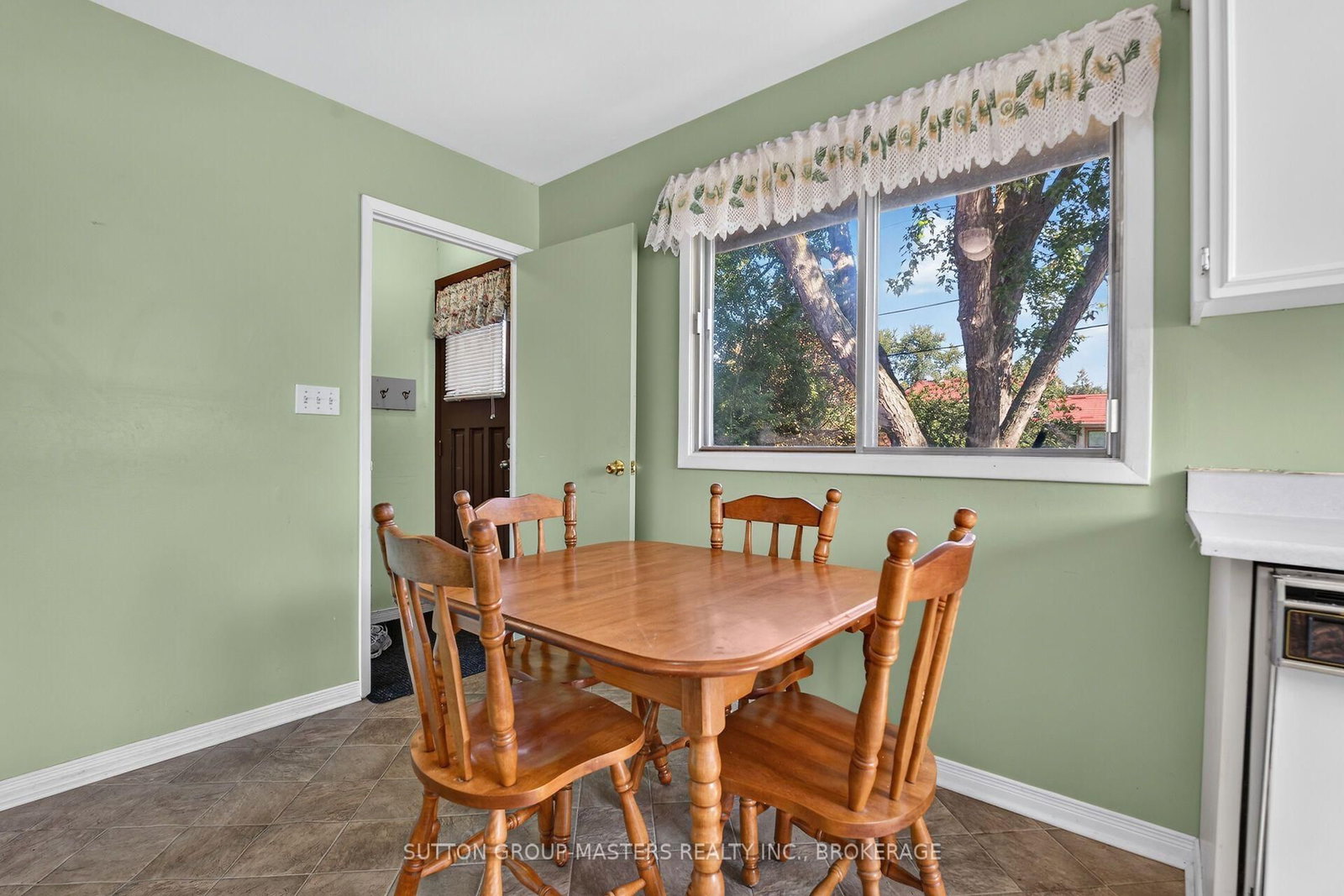 139 Sherwood Avenue • Loyalist, ON photo 20