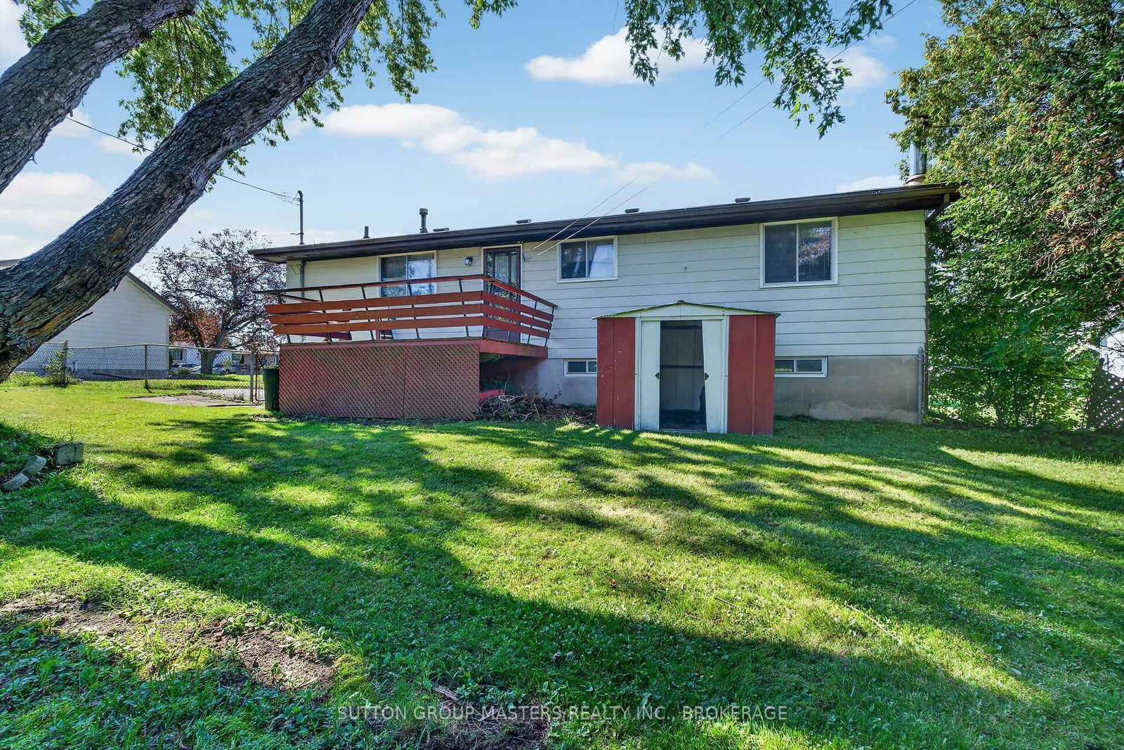 139 Sherwood Avenue • Loyalist, ON photo 8