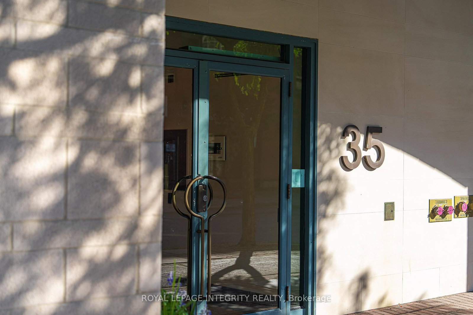 35 Murray Street • #217 • Ottawa, ON photo 4
