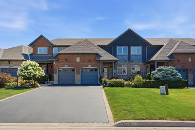 44 Conrad Place • Grimsby, ON photo 2