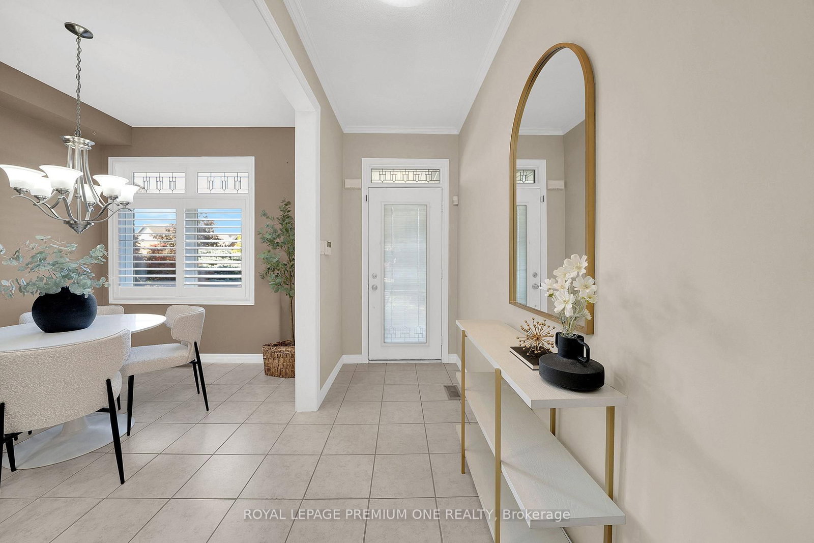 44 Conrad Place • Grimsby, ON photo 4