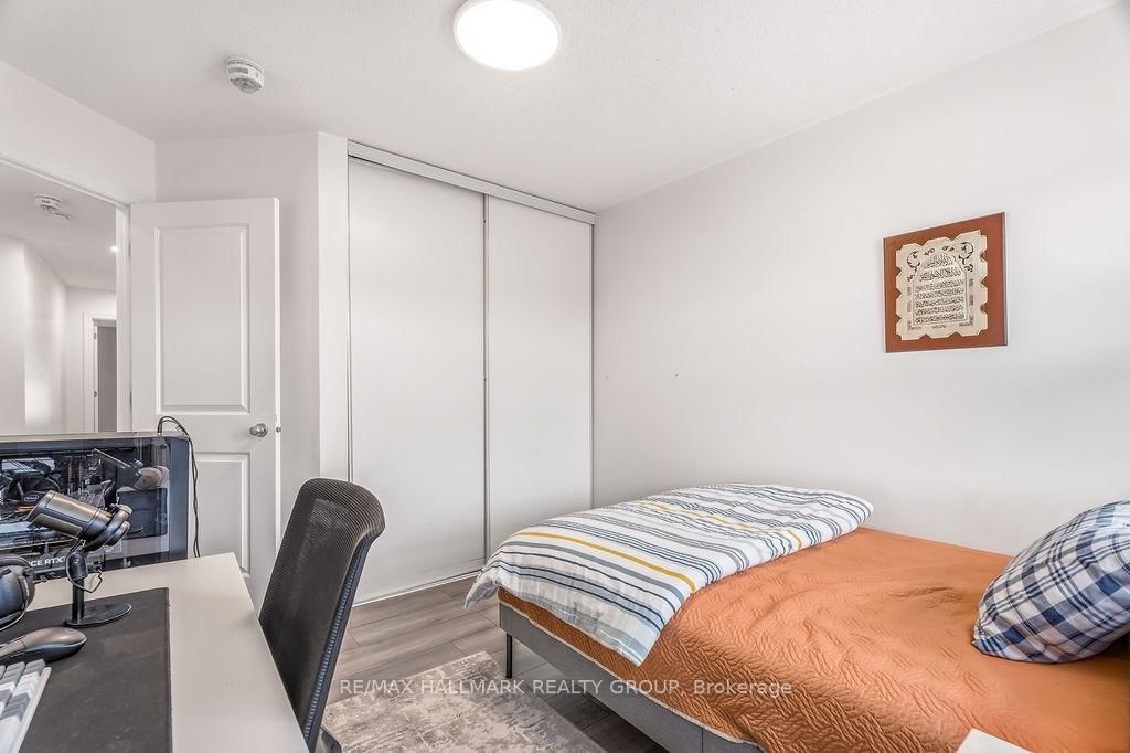 450 Brettonwood Ridge • Ottawa, ON photo 32