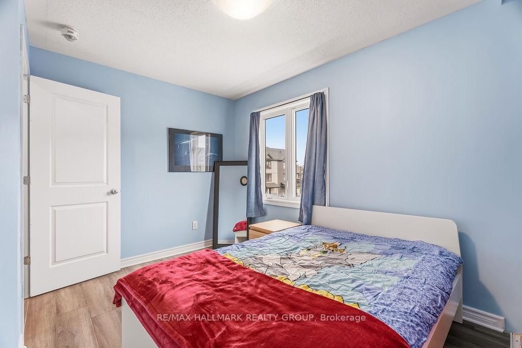 450 Brettonwood Ridge • Ottawa, ON photo 38