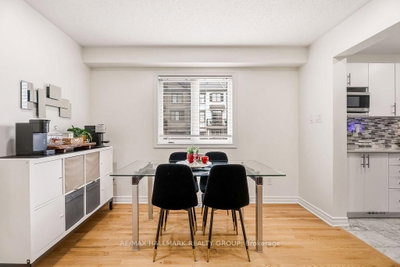 450 Brettonwood Ridge • Ottawa, ON photo 9