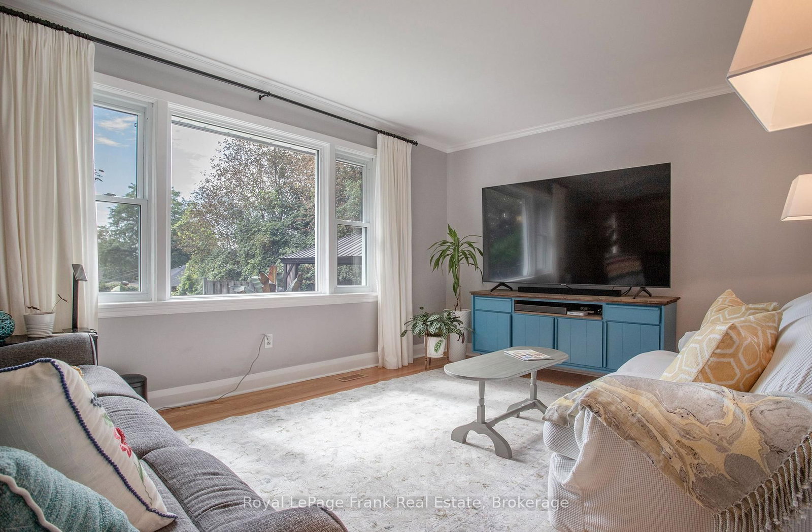387 Aberdeen Avenue • Peterborough, ON photo 5