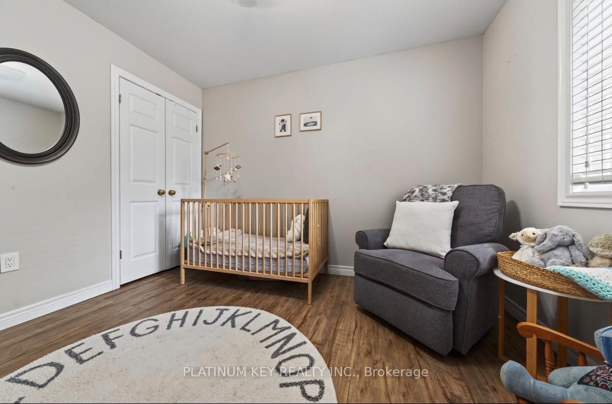22 Ridge Street • Strathroy-Caradoc, ON photo 17