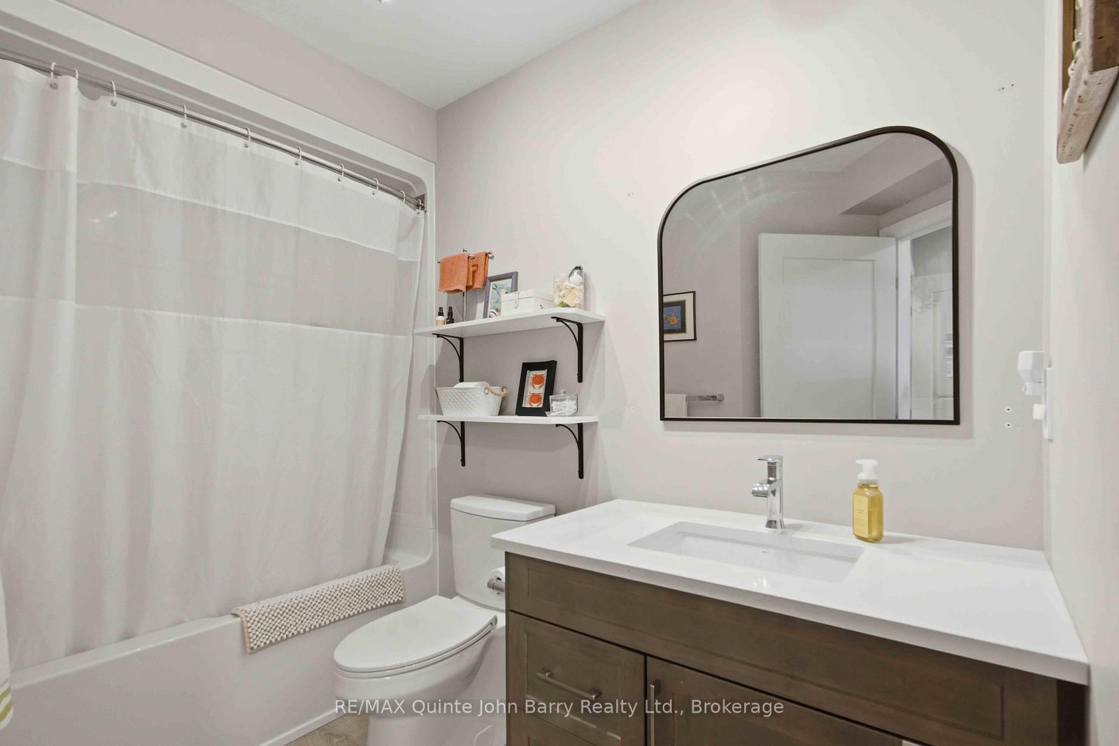 302-20 Hillside Meadow Drive • Quinte West, ON photo 17