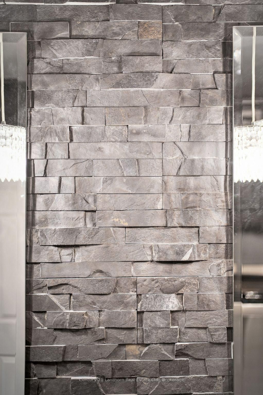 2318 Hutcheson (HWY 15) Drive • Kingston, ON photo 26