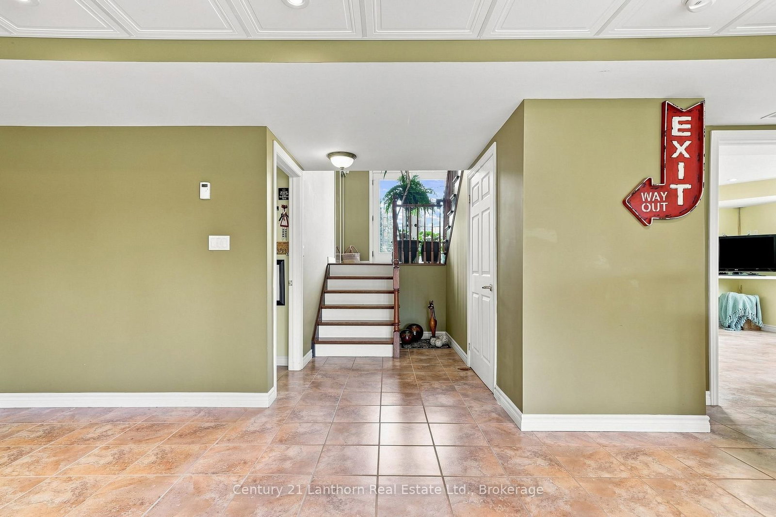 2318 Hutcheson (HWY 15) Drive • Kingston, ON photo 30