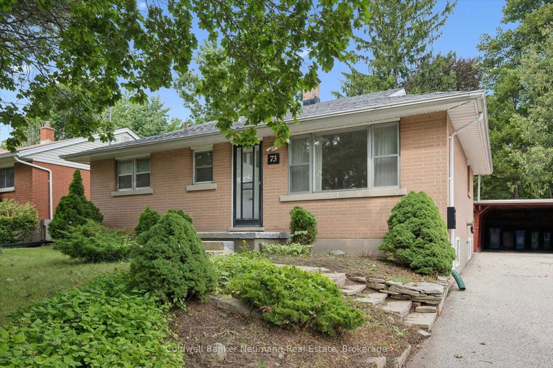 73 Knightswood Boulevard