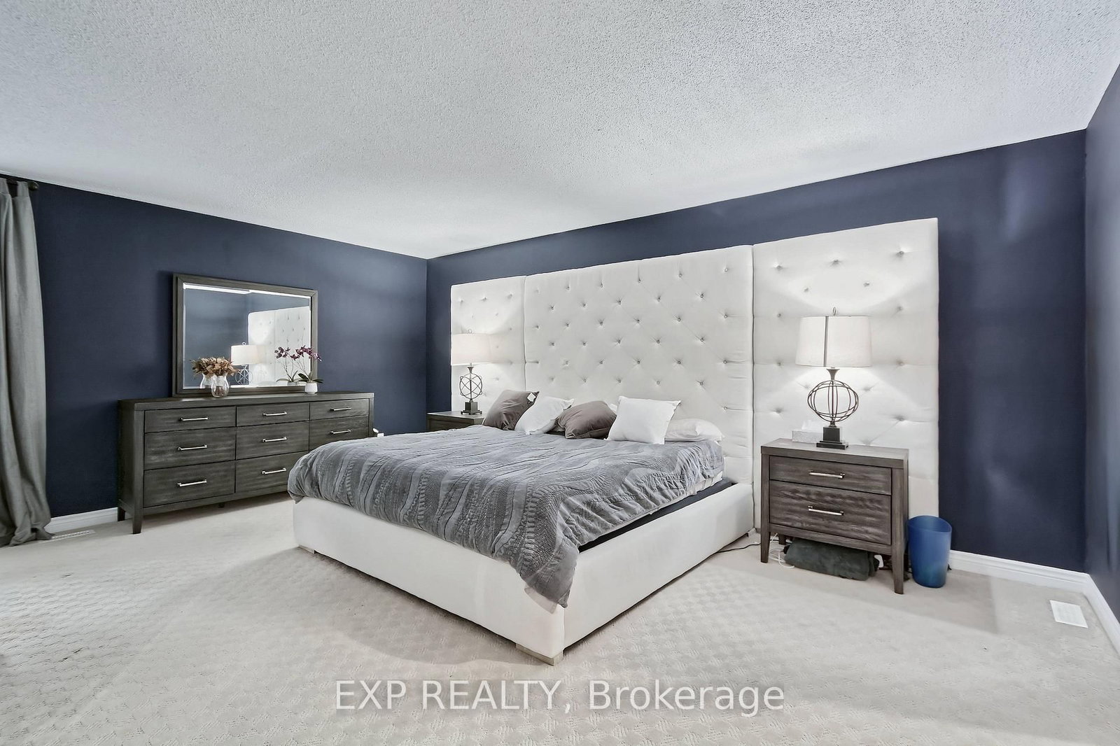 1443 Commissioners Road • #29 • London South, ON photo 34