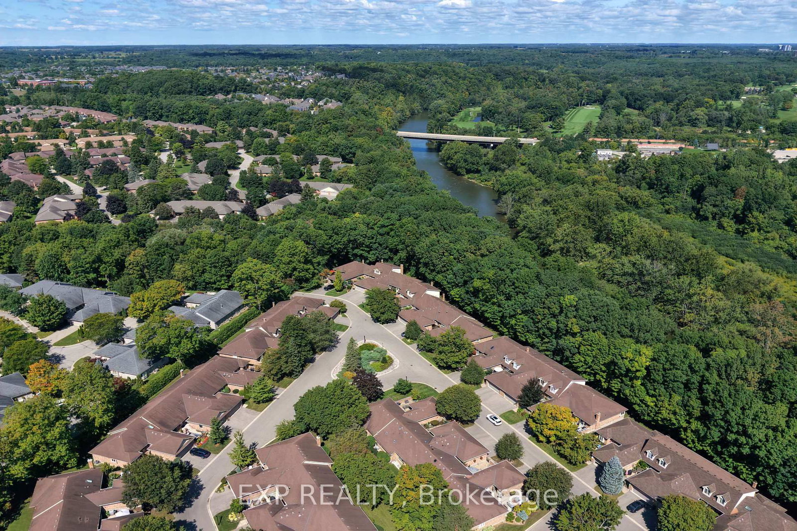 1443 Commissioners Road • #29 • London South, ON photo 48