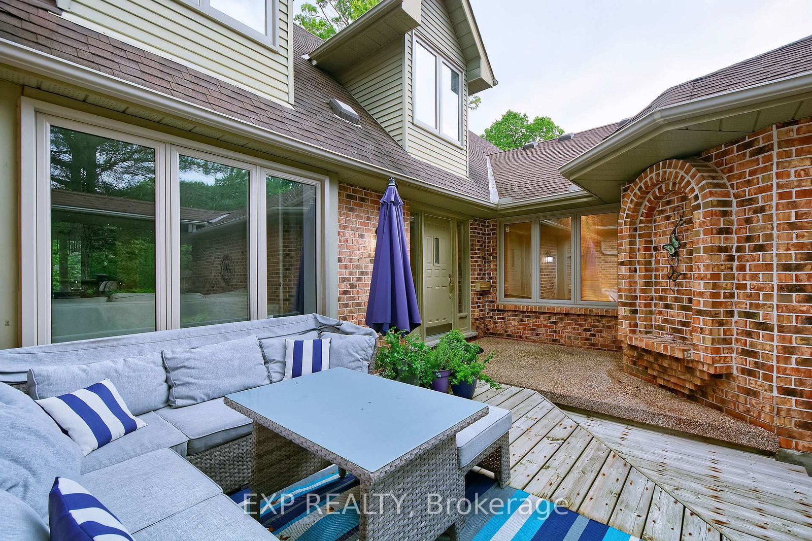 1443 Commissioners Road • #29 • London South, ON photo 8