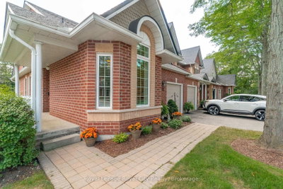 60 Ptarmigan Drive • #37 • Guelph, ON photo 4