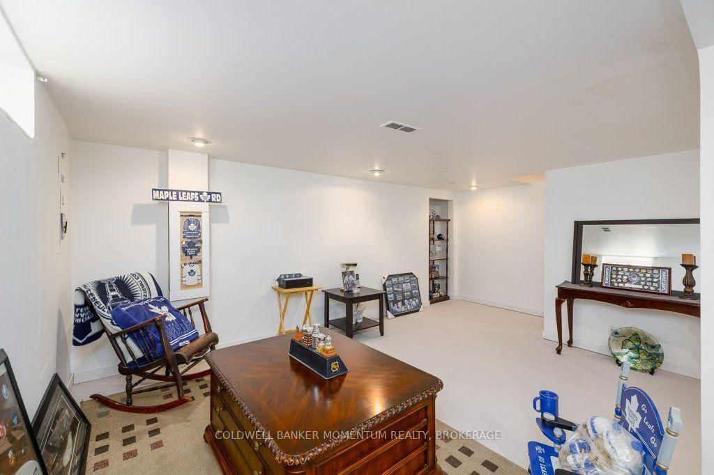 121 Dorothy Street • St. Catharines, ON photo 27