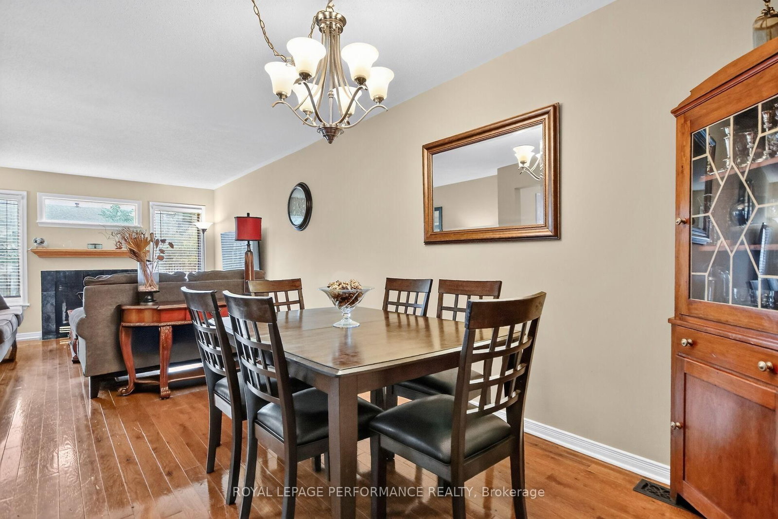 7 Calaveras Avenue • Ottawa, ON photo 10