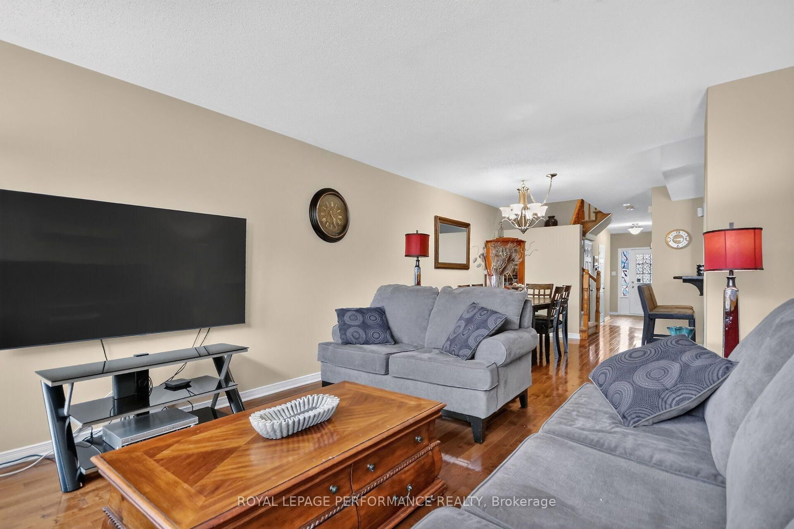 7 Calaveras Avenue • Ottawa, ON photo 14