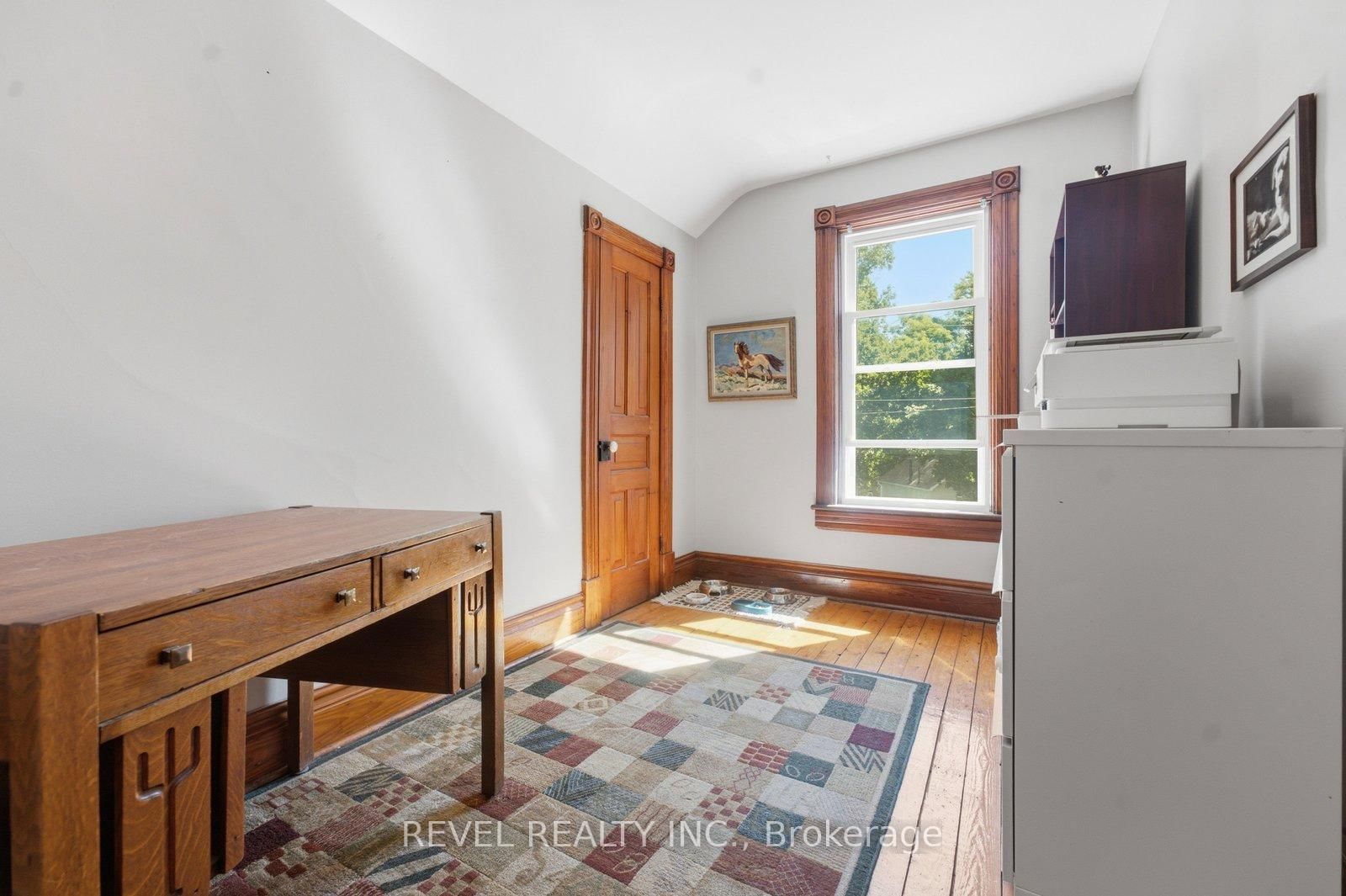 73 Grand River Street S • Brant, ON photo 21