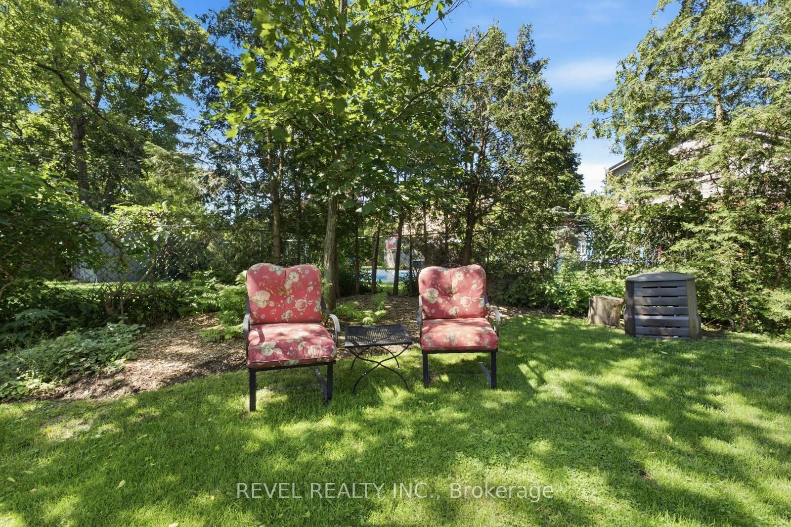 73 Grand River Street S • Brant, ON photo 29