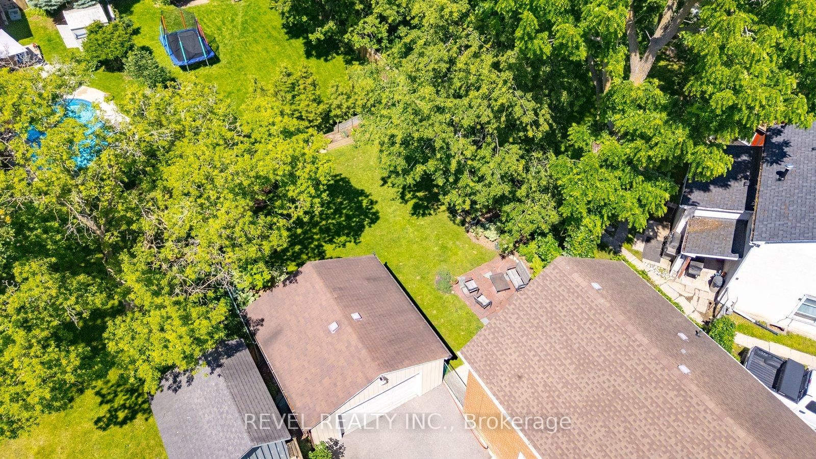 73 Grand River Street S • Brant, ON photo 30