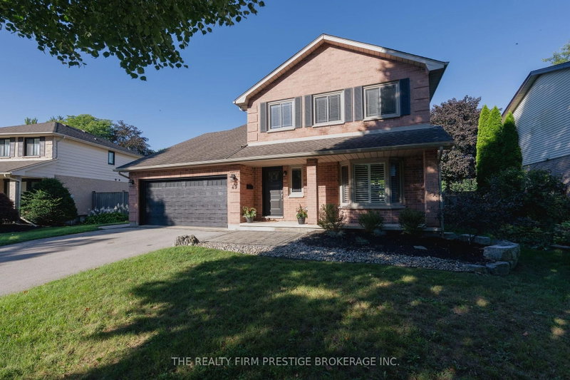 49 Whisperwood Crescent